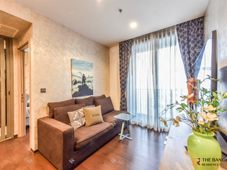 For rent 2 bedrooms condo in Pathum Wan, Bangkok