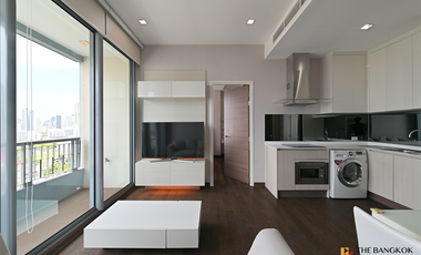 For rent 2 bedrooms condo in Watthana, Bangkok