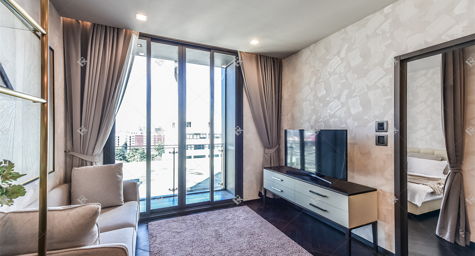 For rent 1 bed condo in Phaya Thai, Bangkok