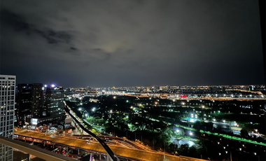 For rent 2 bedrooms condo in Chatuchak, Bangkok