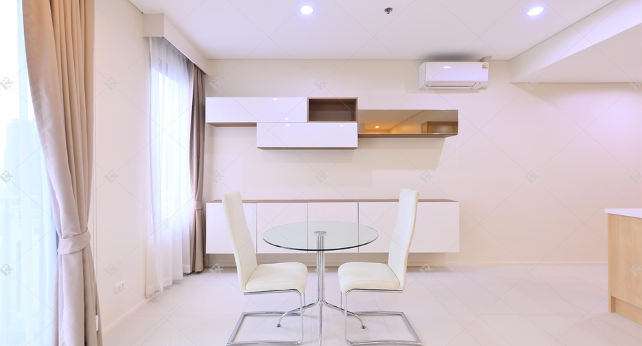Condo en alquiler de 2 habitaciones en Watthana, Bangkok