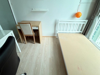 For rent 3 bedrooms condo in Huai Khwang, Bangkok