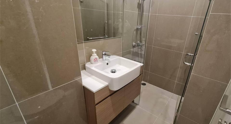 Wohnung zur Miete mit 2 Zimmer in Huai Khwang, Bangkok