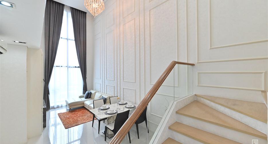 For rent 2 bedrooms condo in Watthana, Bangkok