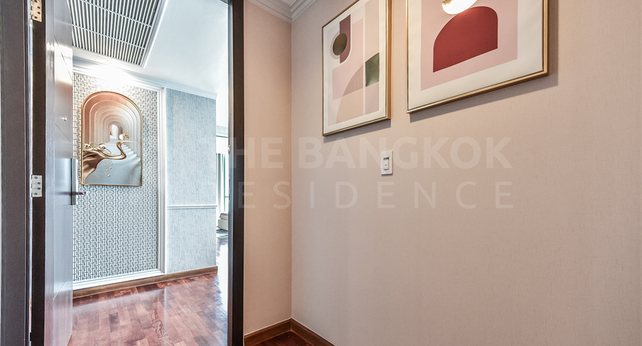 Wohnung zur Miete mit 3 Zimmer in Pathum Wan, Bangkok