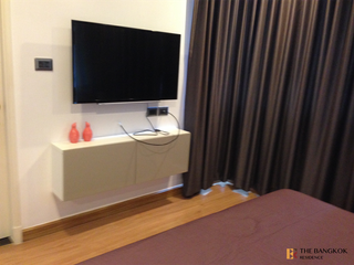 For rent 2 bedrooms condo in Huai Khwang, Bangkok