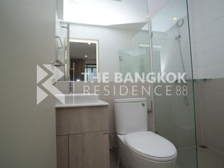 For rent 2 bedrooms condo in Ratchathewi, Bangkok