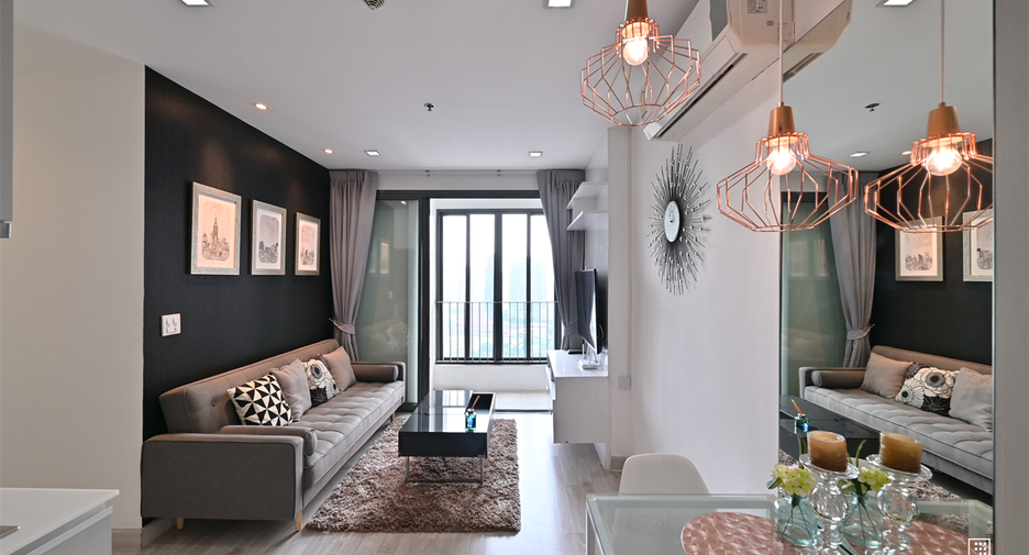 For rent 2 ベッドルーム condo in Huai Khwang, Bangkok