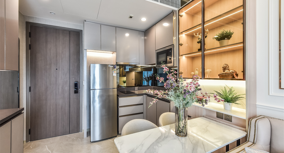 For rent 1 bed condo in Ratchathewi, Bangkok