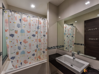 For rent 2 bedrooms condo in Ratchathewi, Bangkok