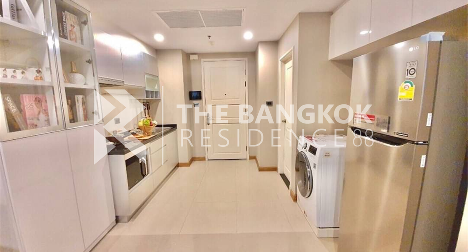 For rent 1 bed condo in Huai Khwang, Bangkok