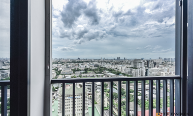 Condo en alquiler de 2 habitaciones en Ratchathewi, Bangkok