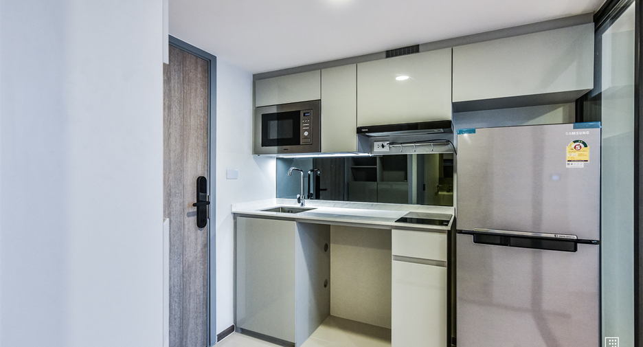 For rent 1 bed condo in Huai Khwang, Bangkok