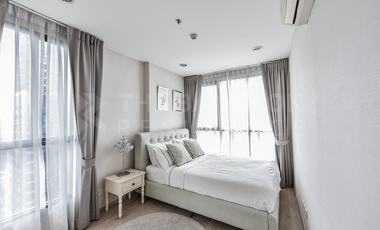 For rent 2 bedrooms condo in Ratchathewi, Bangkok