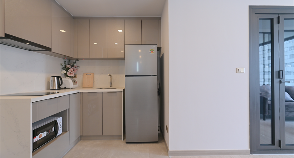 Wohnung zur Miete mit 1 Zimmer in Huai Khwang, Bangkok