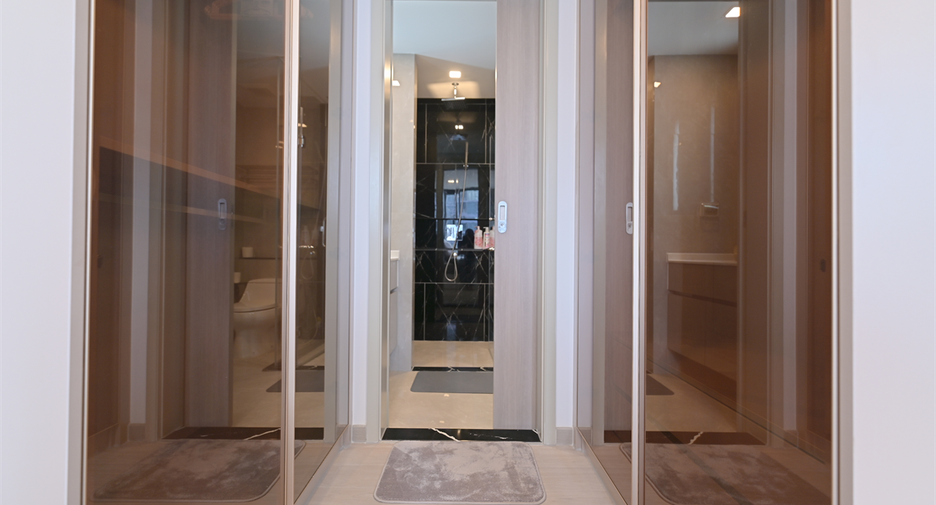 Wohnung zur Miete mit 1 Zimmer in Huai Khwang, Bangkok