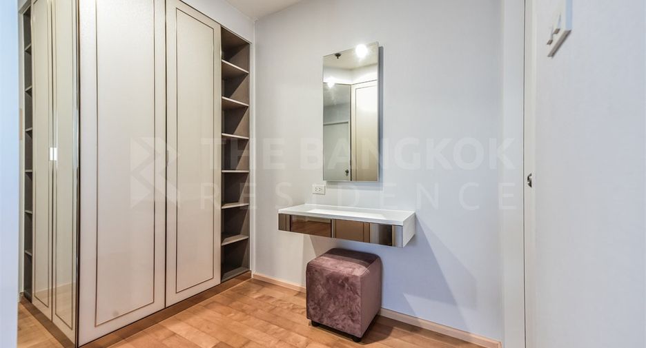 For rent 2 bedrooms condo in Ratchathewi, Bangkok