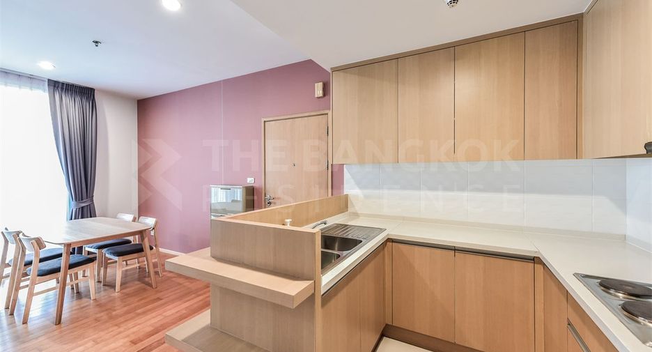 For rent 2 bedrooms condo in Ratchathewi, Bangkok