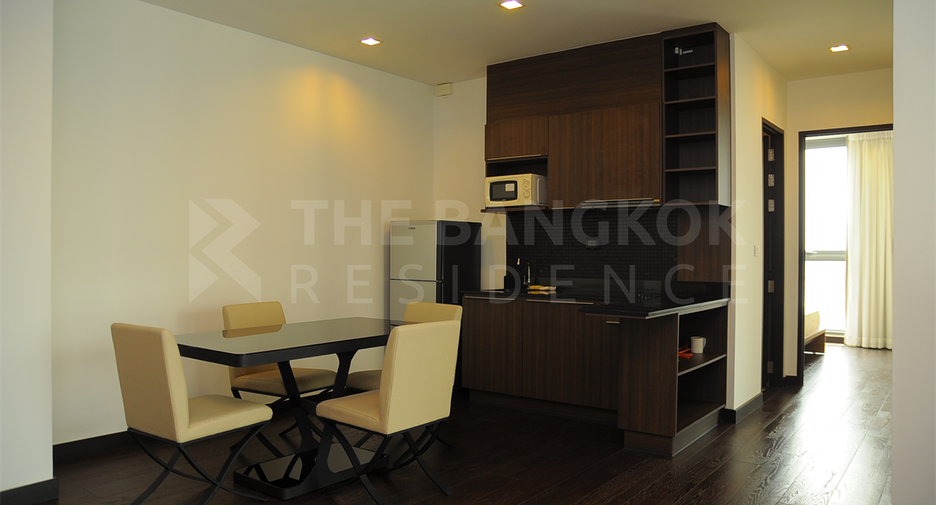For rent 2 bedrooms condo in Ratchathewi, Bangkok