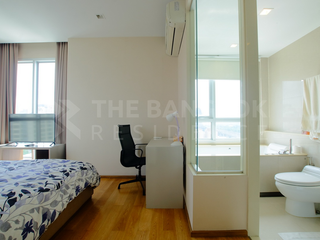 Condo en alquiler de 2 habitaciones en Watthana, Bangkok