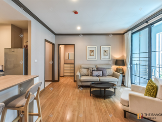 For rent 2 bedrooms condo in Pathum Wan, Bangkok