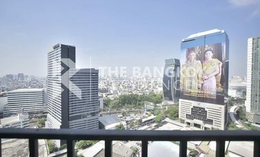 For rent 2 bedrooms condo in Huai Khwang, Bangkok
