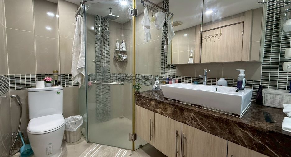 Wohnung zum Kauf mit 2 Zimmer in Bang Lamung, Chonburi