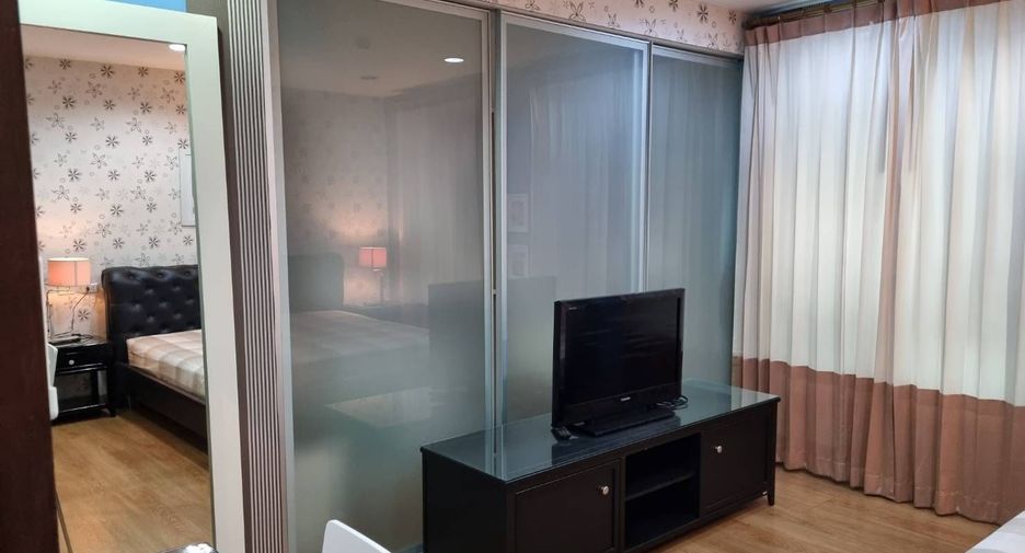 Wohnung zur Miete mit 2 Zimmer in Khlong Toei, Bangkok
