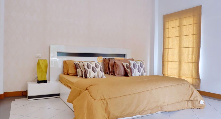 À louer et à vendre 4 chambres maison à Jomtien, Pattaya