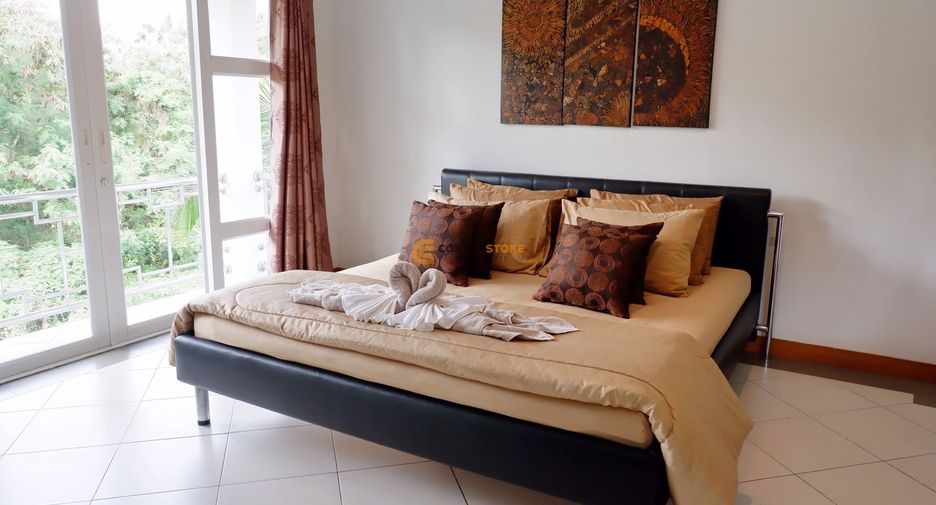 À louer et à vendre 4 chambres maison à Jomtien, Pattaya