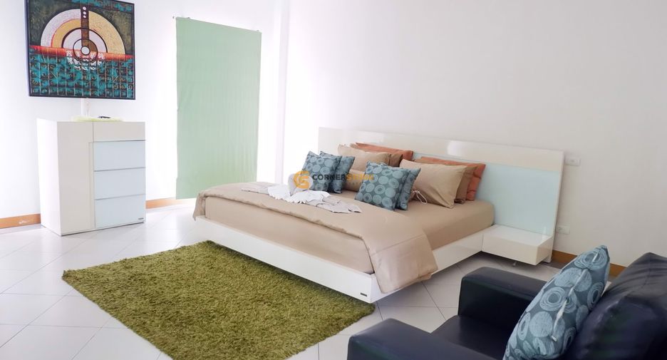 À louer et à vendre 4 chambres maison à Jomtien, Pattaya