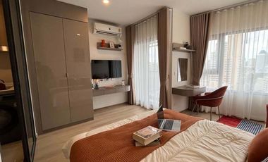 For rent studio condo in Khlong Toei, Bangkok