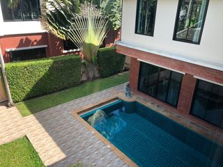 Villa zum Kauf mit 3 Zimmer in Bang Lamung, Chonburi