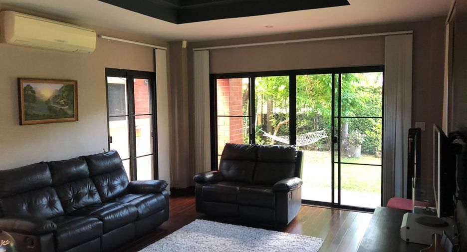 For sale 3 bedrooms villa in East Pattaya, Pattaya