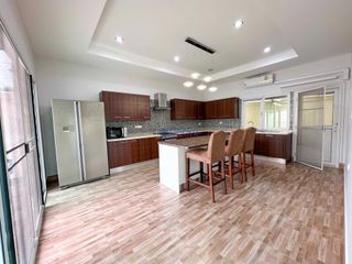 For sale 4 ベッドルーム house in Bang Lamung, Chonburi