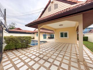 For sale 4 ベッドルーム house in Bang Lamung, Chonburi
