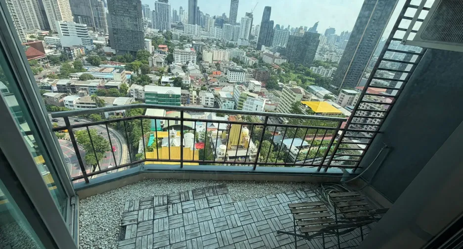 Wohnung zum Kauf mit 2 Zimmer in Watthana, Bangkok
