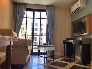 Condo en alquiler de 1 habitaciones en Bang Lamung, Chonburi