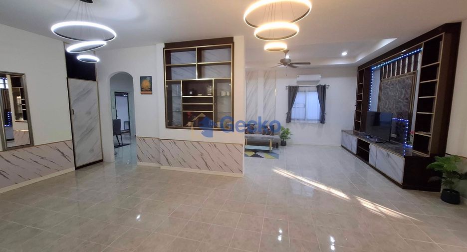 Casa en venta de 3 habitaciones en Sattahip, Chonburi
