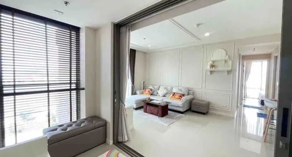 Condo en alquiler de 2 habitaciones en Yan Nawa, Bangkok