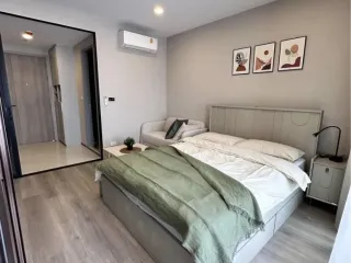 Wohnung zur Miete mit Studio in Huai Khwang, Bangkok