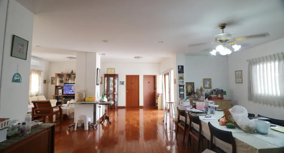 For sale 54 ベッドルーム hotel in Mueang Khon Kaen, Khon Kaen