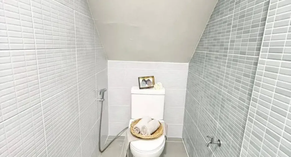 Reihenhaus zum Kauf mit 3 Zimmer in Bang Bua Thong, Nonthaburi
