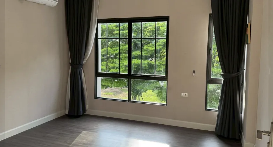 For rent 4 bedrooms house in Bang Kruai, Nonthaburi