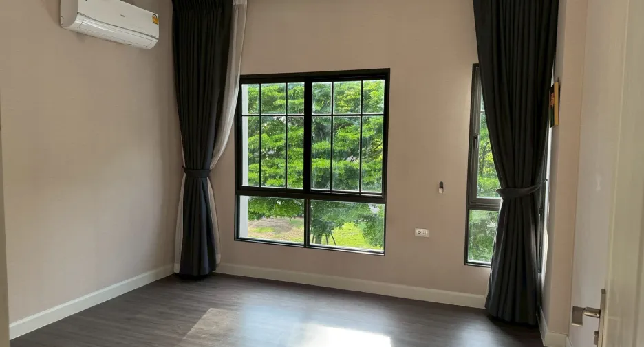For rent 4 bedrooms house in Bang Kruai, Nonthaburi