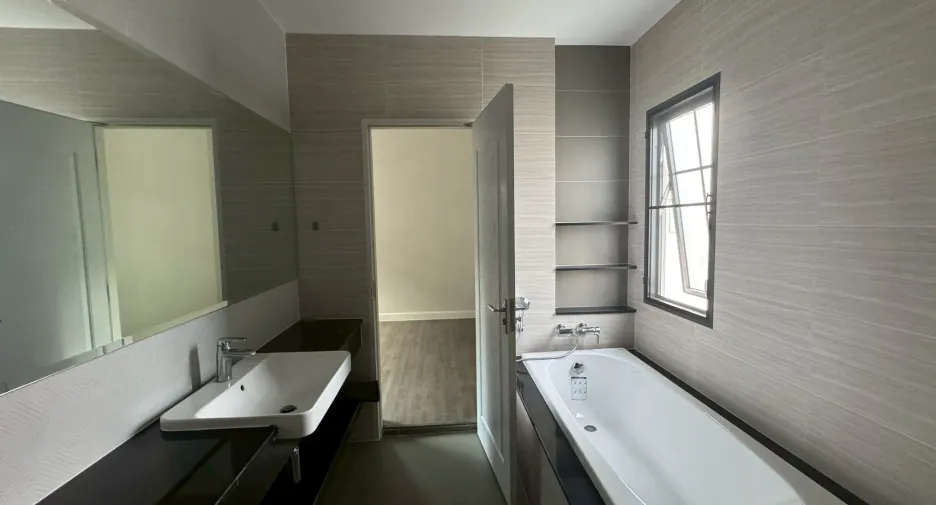 For rent 4 bedrooms house in Bang Kruai, Nonthaburi