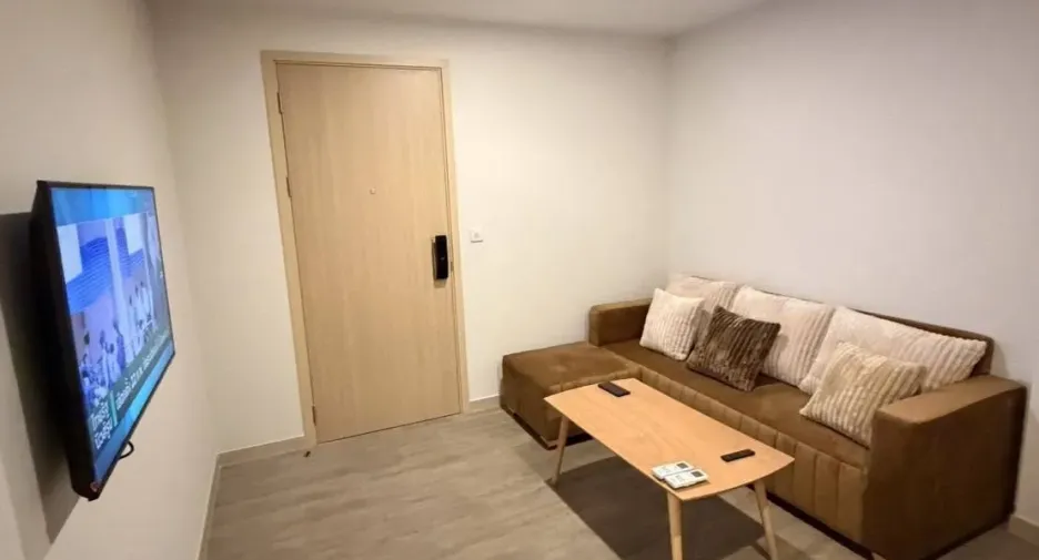 For rent 1 bed condo in Yan Nawa, Bangkok