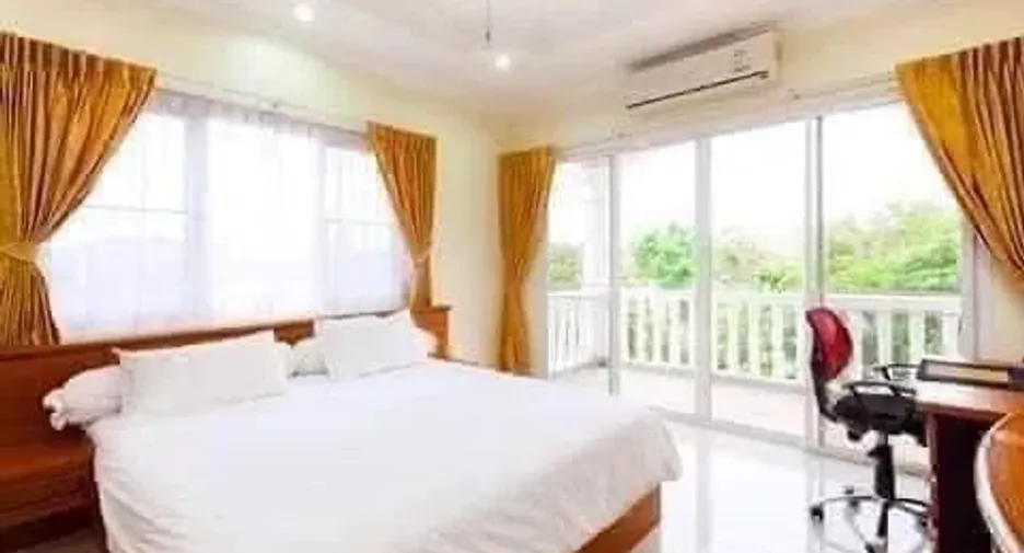 Hotel zum Kauf mit 6 Zimmer in Mueang Phuket, Phuket
