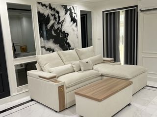 For rent 2 bedrooms condo in Bang Rak, Bangkok