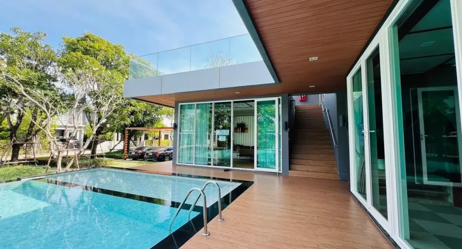 For rent 4 bedrooms house in Prawet, Bangkok
